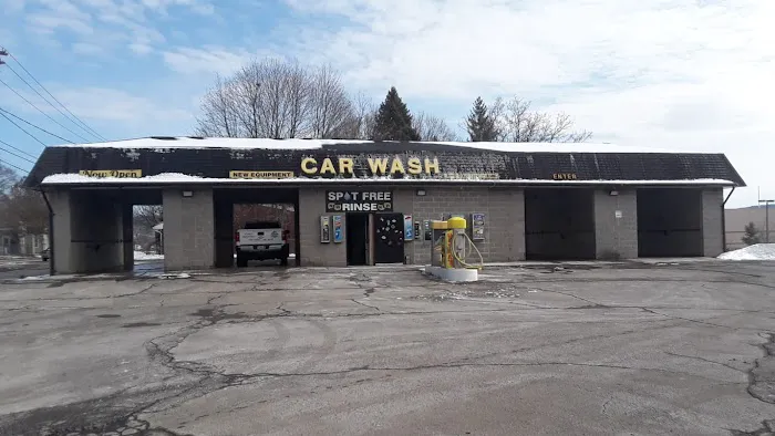 RONY'S CARWASH 6