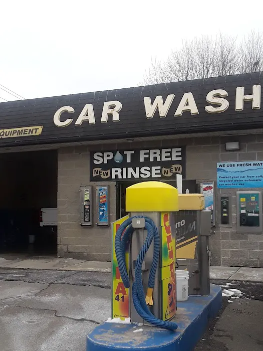 RONY'S CARWASH 4