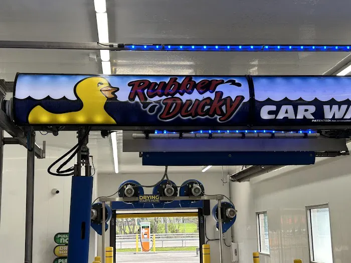 Rubber Ducky Car Wash 3