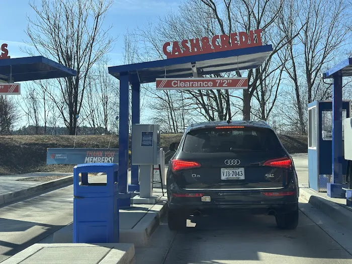 Shiny Shell Carwash 8