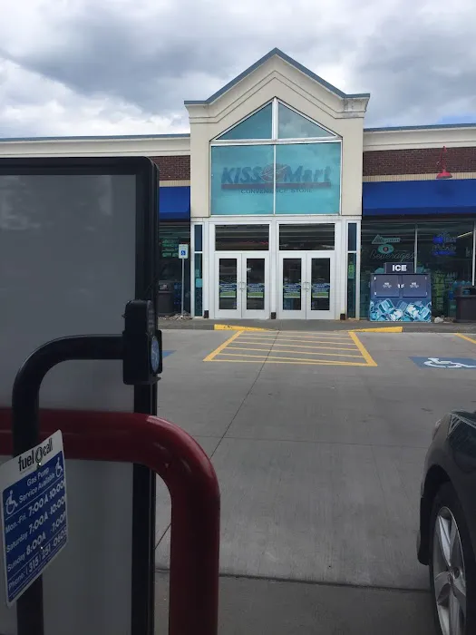 Kiss Mart 3