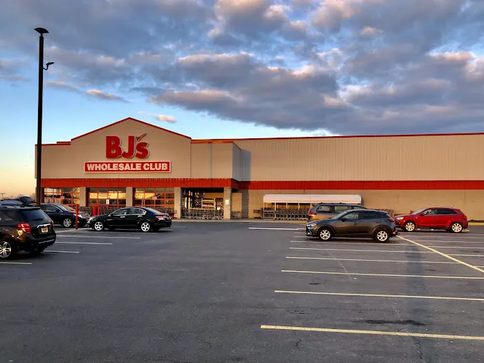 BJ's Gas Station 6