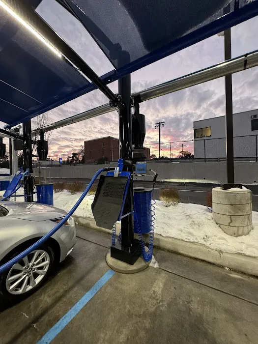 Sudsville's Express Car wash 1