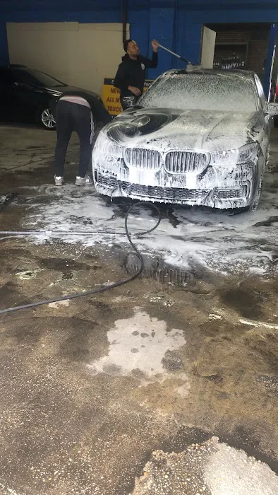 Easter's Hand Car Wash 5