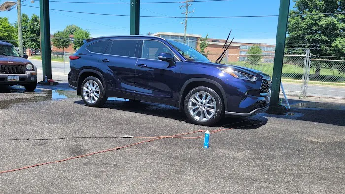 Hands On Car Wash 6