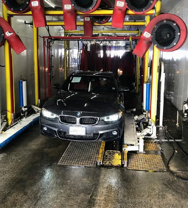Advance Car Wash Oil Change Auto inspection 1