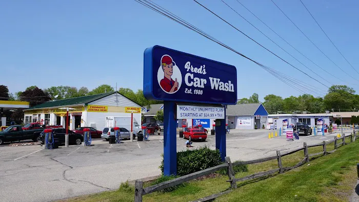 Fred's Car Wash [Willimantic] 0