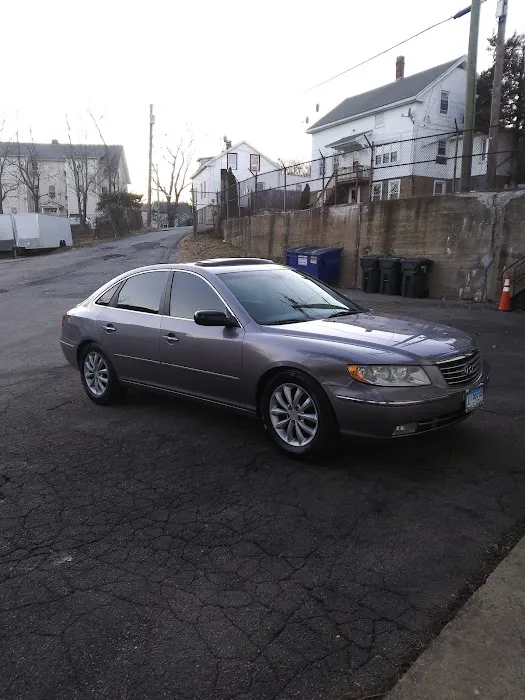 Fred's Car Wash [Willimantic] 8
