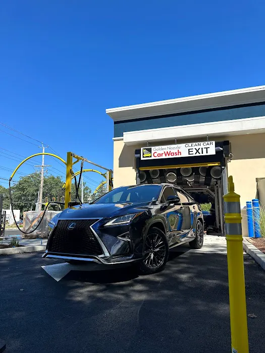 Golden Nozzle Car Wash 4