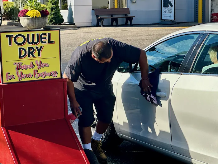 Spotless Auto Wash & Appearance Center 4