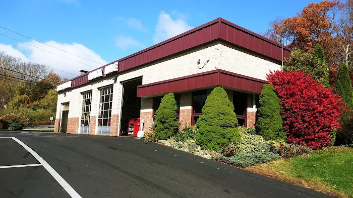 Uncasville Quick Lube & Car Wash 6