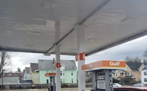 Gulf gas station
