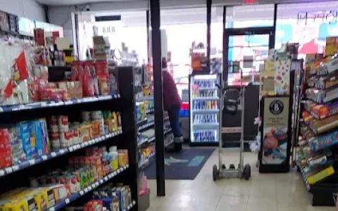 Farm Town Gas/ krispy krunchy chicken/between rounds bagel