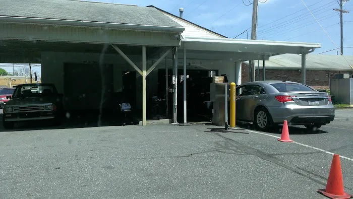 Rosemont Car Wash 2