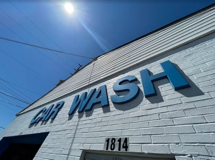 Rosemont Car Wash 6