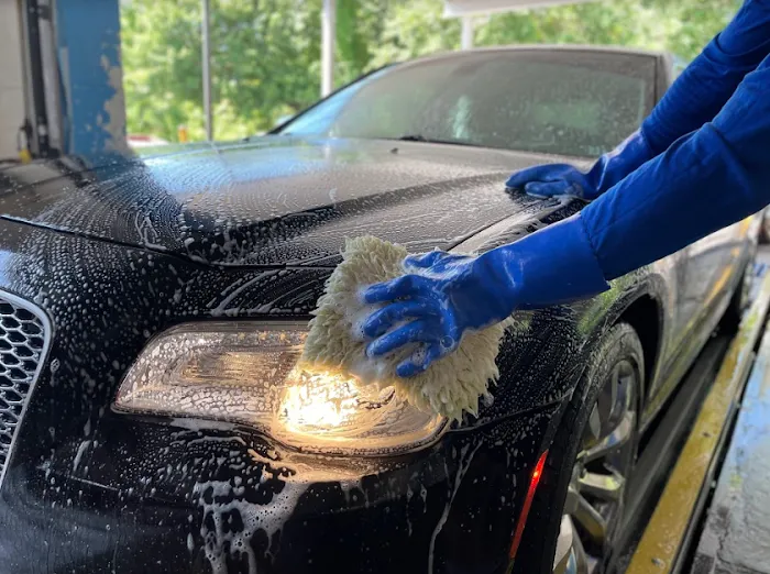 Rosemont Car Wash 9
