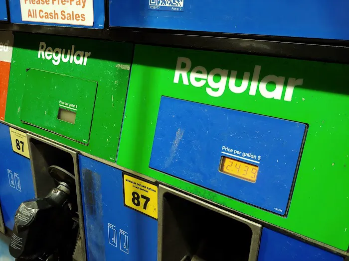 Gulf Gas Station 0