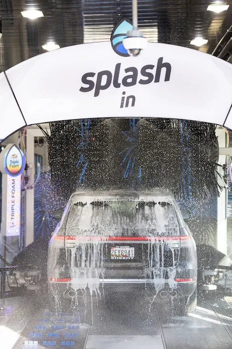 Splash In 8