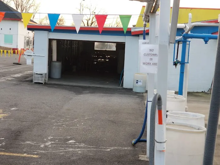 Liberty Car Wash & Lube 7