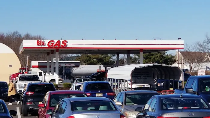 BJ's Gas Station 4