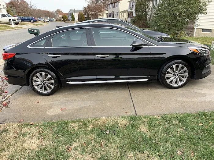 Q&J Mobile Detailing and Car Wash llc 3