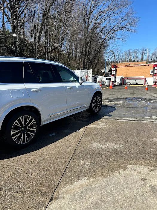 Racetrack Car Wash 5