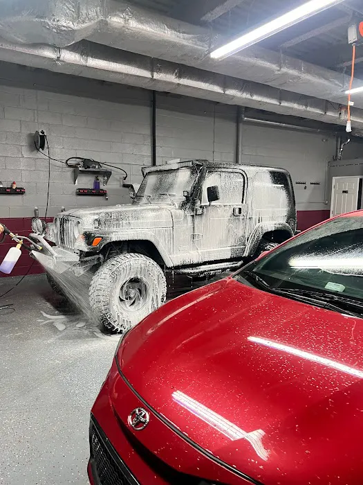Lavalux Hand Car Wash 8