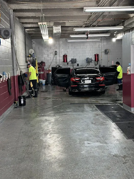 Lavalux Hand Car Wash 4