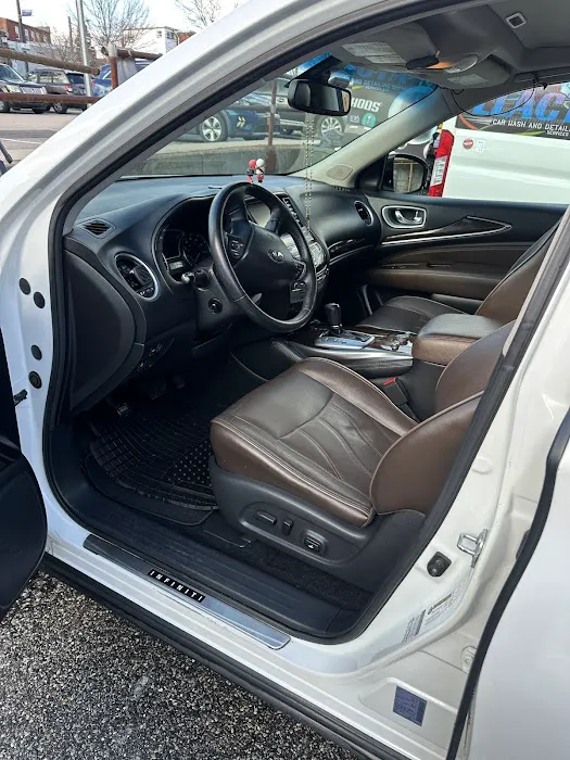 Llacta Mobile auto detailing LLC 0