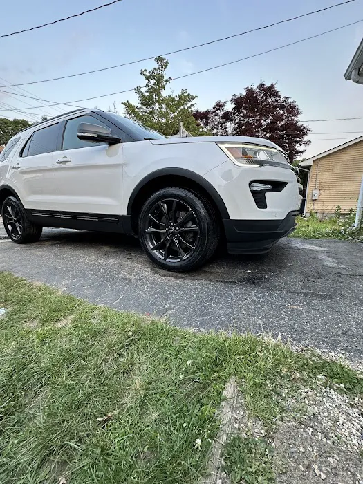 Llacta Mobile auto detailing LLC 8