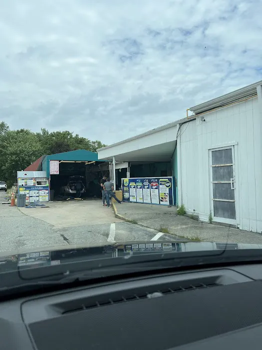 Submarine Car Wash 0