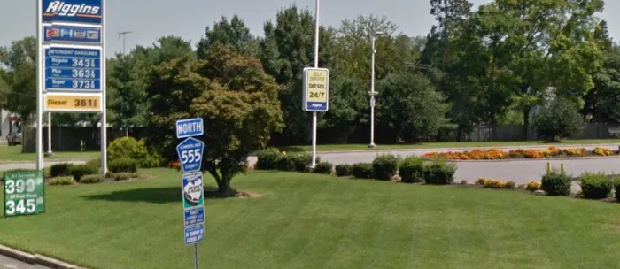 Riggins Gas Station South Vineland 1