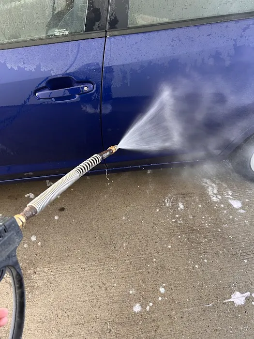 Arti’s Car Wash 0