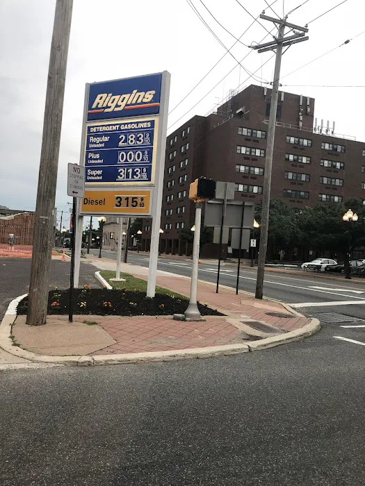 Riggins Gas Station - 2nd & Main 3