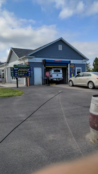 Squeaky Clean Car Wash 0