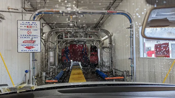 East Hill Automatic Car Wash 3