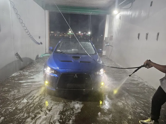 Ernie's Touchless Car Wash 0
