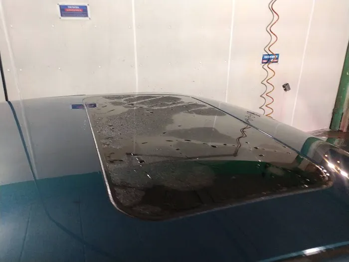 Ernie's Touchless Car Wash 6