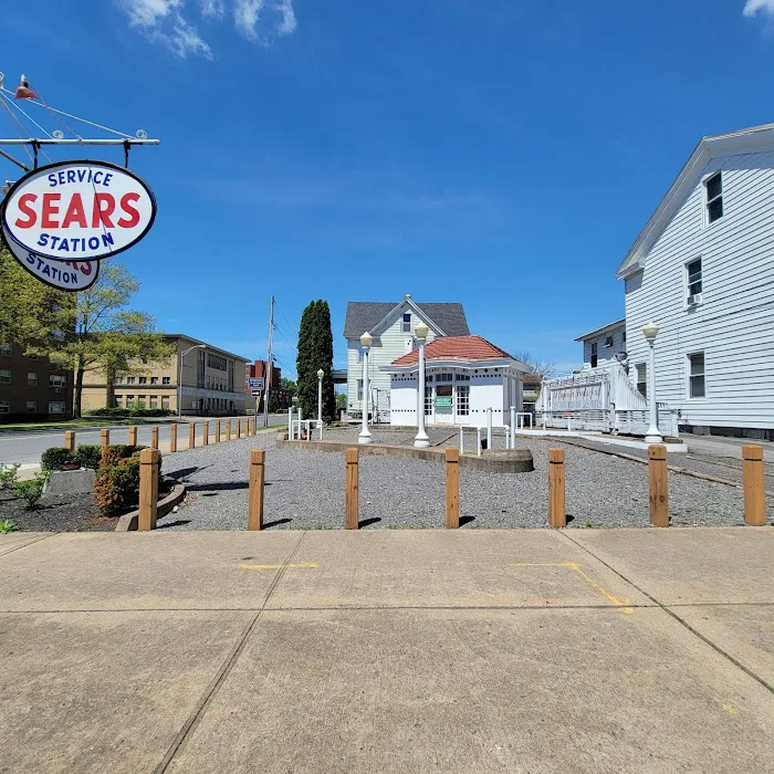 Sears Oil Service Station 3
