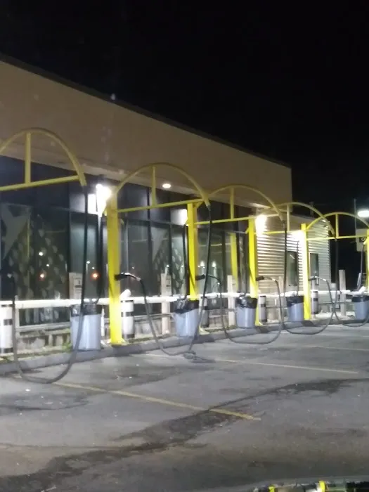 Golden Nozzle Car Wash 5