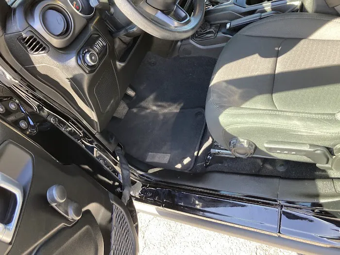Pellatiro’s Traveling Auto Detail 9