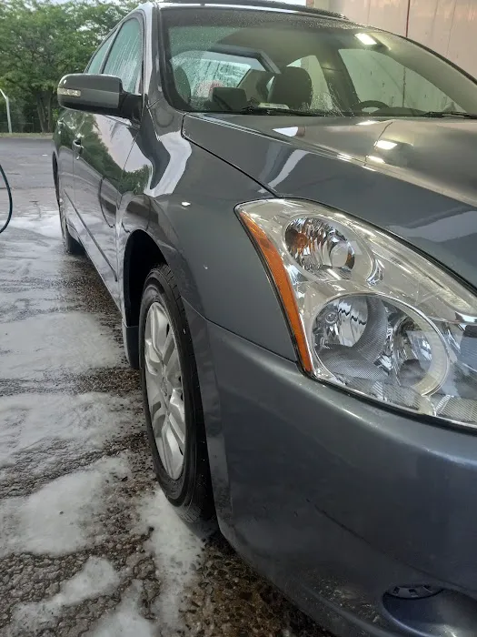 Flagship Carwash 7