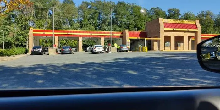 Flagship Carwash 0