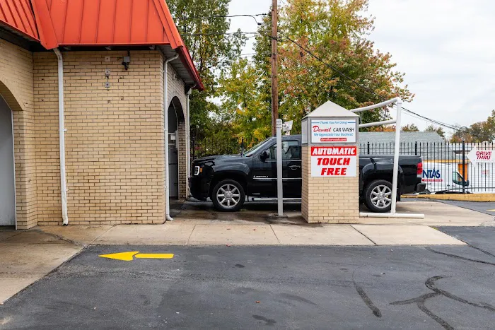 Devail Car Wash 3