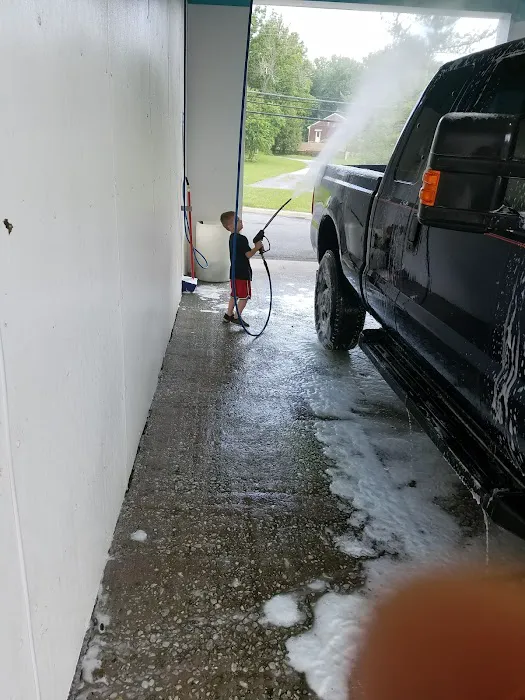 Water Works Car Wash- Elkridge 8