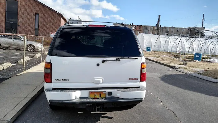 Brown's Car Wash 2
