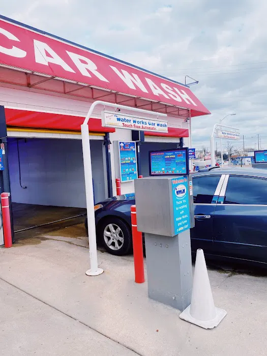 Water Works Car Wash- Arbutus 7