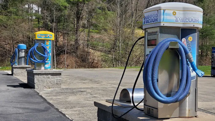 Zacherls Riverside Drive Car Wash 6