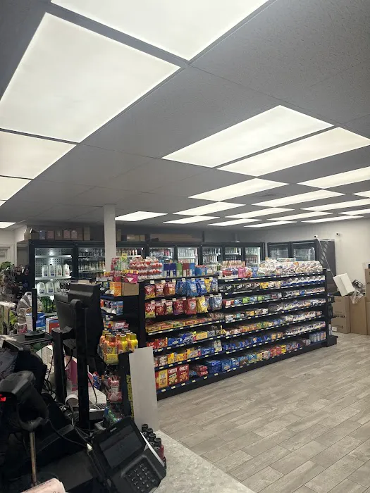 Quality Fuel & Mart (Smoke,Tobacco, & Vape Super Store) 2