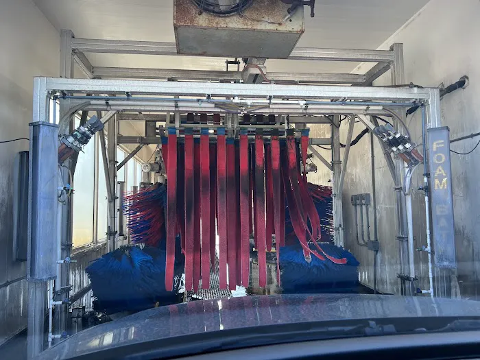 Chuck's Car Wash 0